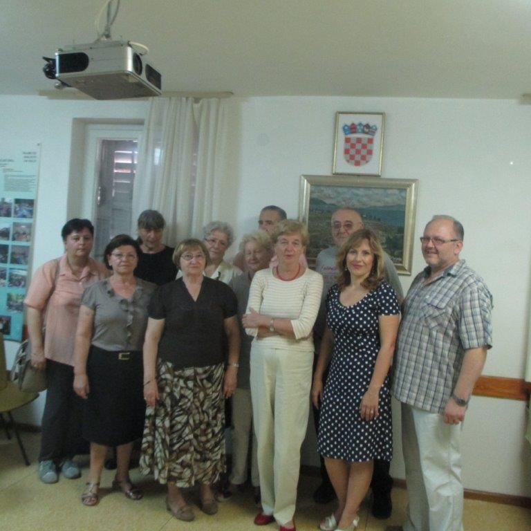 2014-07-17-svecano-urucivanje-potvrdnica